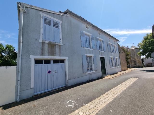 Maison vente à Parthenay, Ménigoute