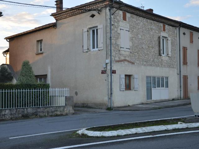 Maison vente à Agen, Laroque-timbaut