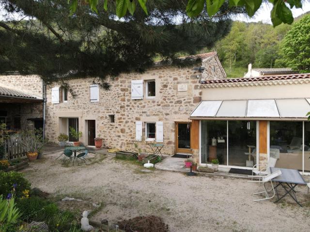 Maison vente à Tournon-sur-Rhône, Saint-georges-les-bains