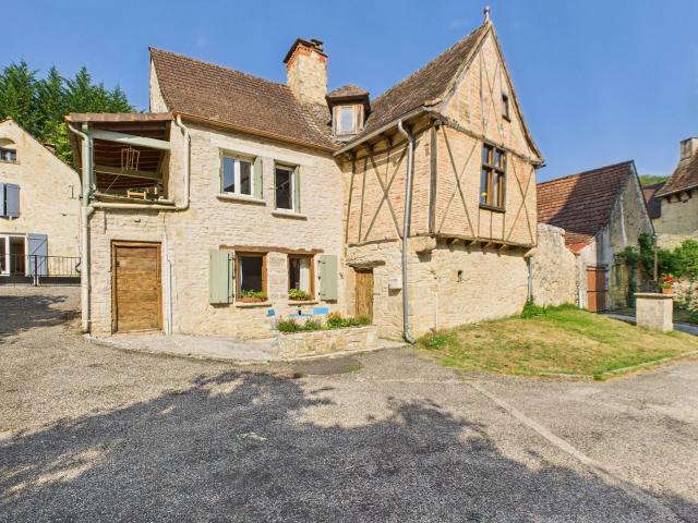 Maison vente à Gourdon, Lot