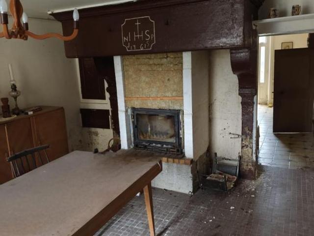 Maison vente à Monthureux-sur-Saône, Vosges