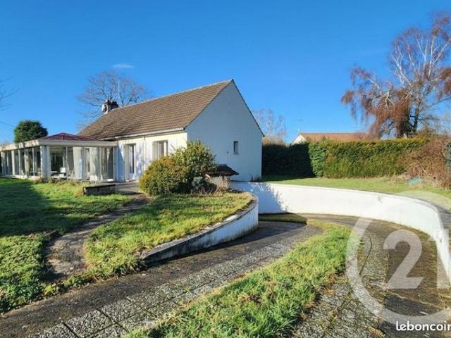 Maison vente à Pontoise, Mériel