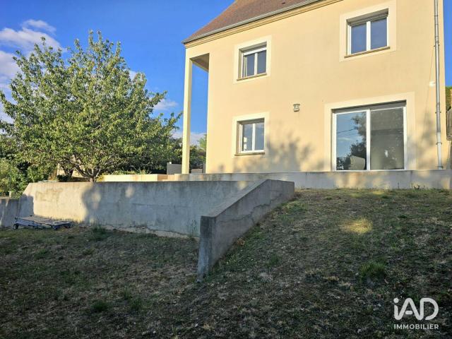 Maison vente à Méréville, Le Mérévillois