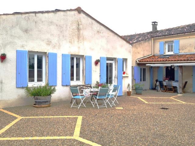 Maison vente à Saintes
