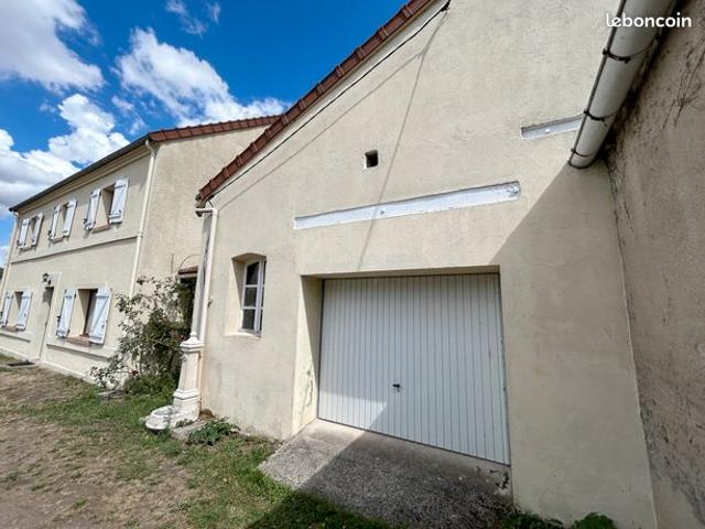 Maison vente à Commentry, Allier
