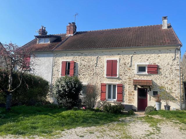Maison vente à hameau des grands Montgoins, Saint-Cyr-sur-Morin