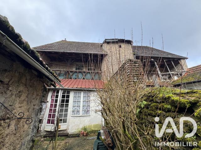 Maison vente à Château de Trélague, La Tagnière