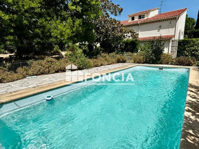 Maison vente à Arrondissement de Toulon, Six-fours-les-plages