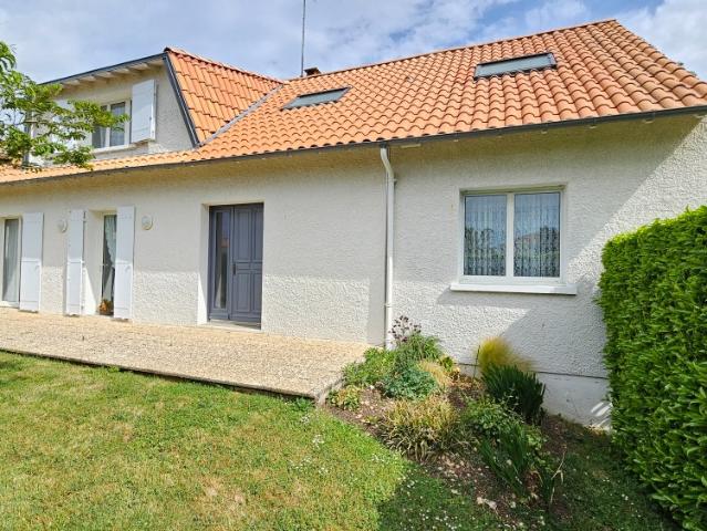 Maison vente à Niort, Échiré