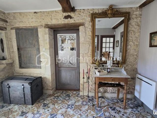 Maison vente à Jonzac, Saint-bonnet-sur-gironde