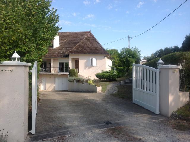 Maison vente à Nontron, Mareuil