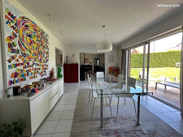 Maison vente à Lille, Bourghelles