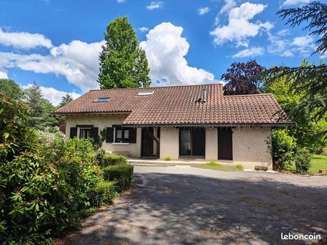 Maison vente à Vienne, Roybon