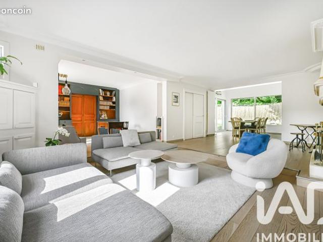 Maison vente à Versailles, Bougival