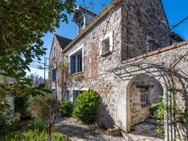 Maison vente à Fontainebleau, Samois-sur-seine