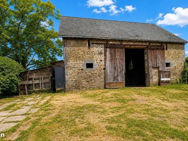Maison vente à Mayenne, Commer