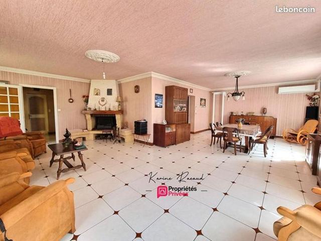 Maison vente à La Roche-sur-Yon, Fougeré