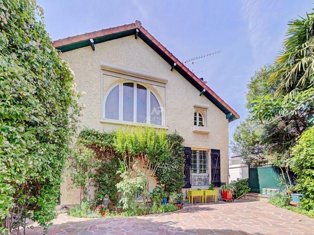 Maison vente à Saint-Germain-en-Laye, Le Pecq