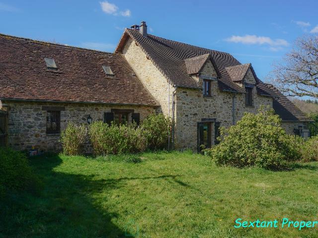 Maison vente à Nontron, Saint-priest-les-fougères