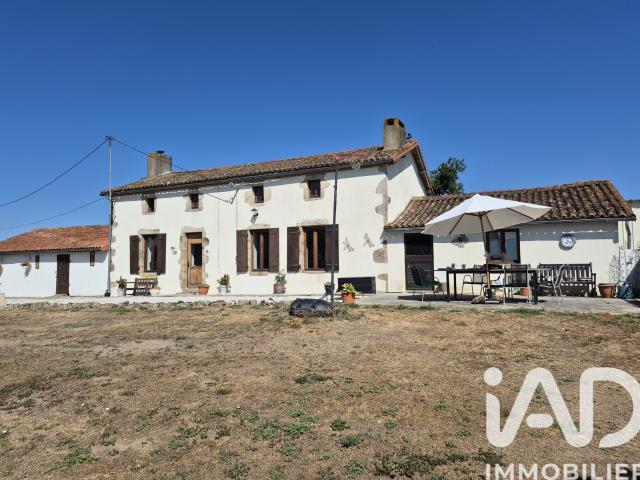 Maison vente à Bressuire, Boismé