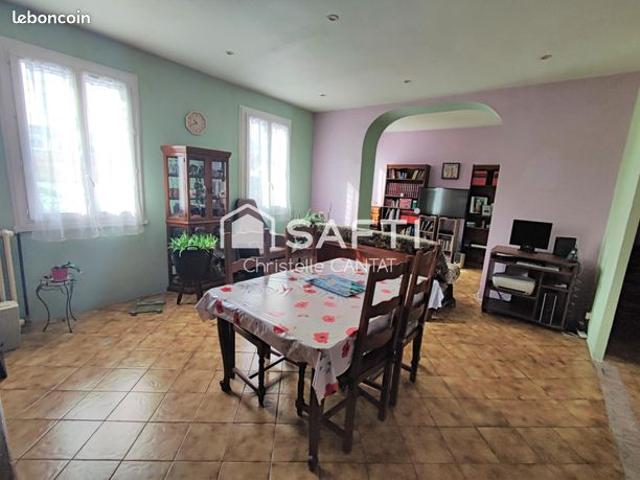 Maison vente à Montluçon, Commentry