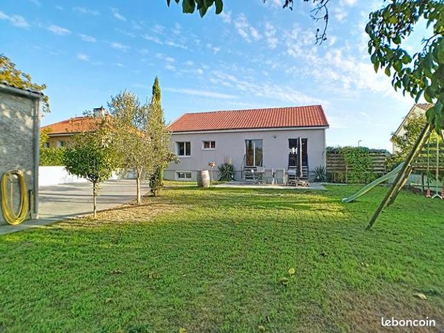 Maison vente à Nantes, Montbert