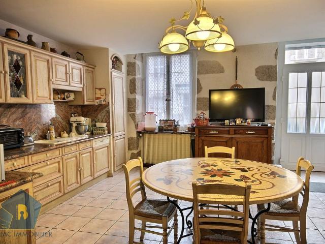 Maison vente à Aubusson, Boussac