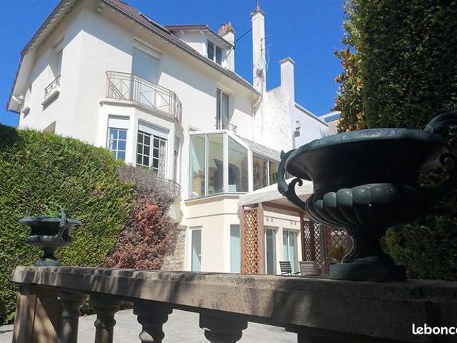 Maison vente à Saint-cloud