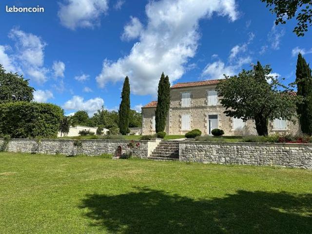 Maison vente à Taizé-Aizie, Charente