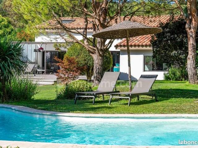 Maison vente à Aix-en-Provence, Cabriès