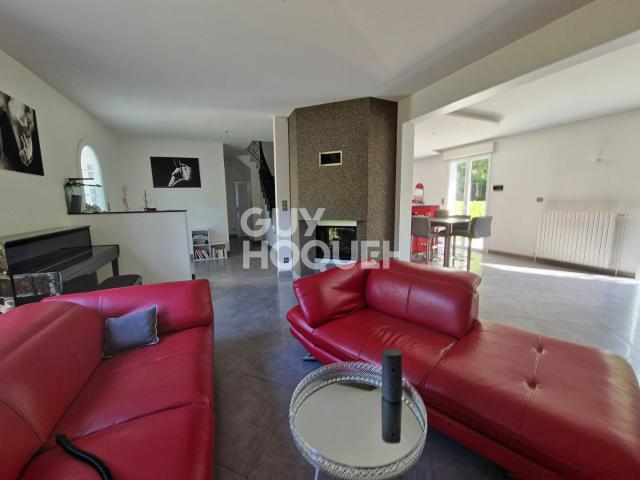 Maison vente à Château-Gontier, Château-gontier