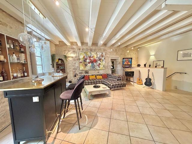Maison vente à Montcuq, Montcuq-en-Quercy-Blanc
