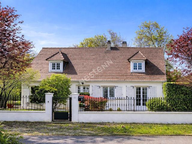 Maison vente à Domaine de la Motte, Luzarches