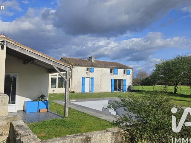 Maison vente à Saintes, Ecurat
