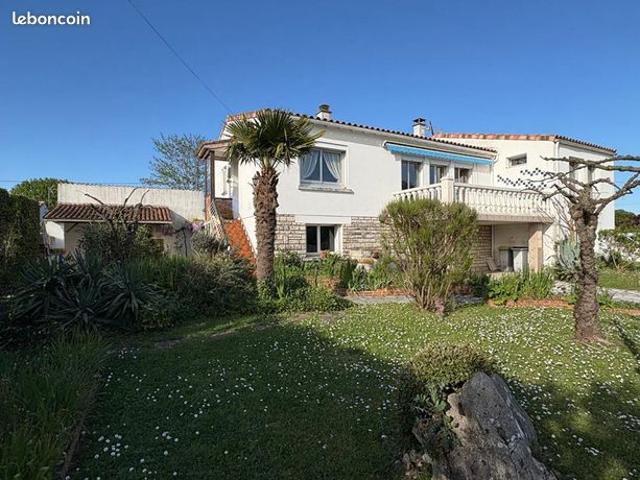 Maison vente à Rochefort, Surgères