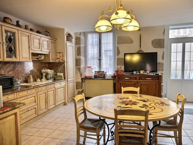 Maison vente à Aubusson, Boussac