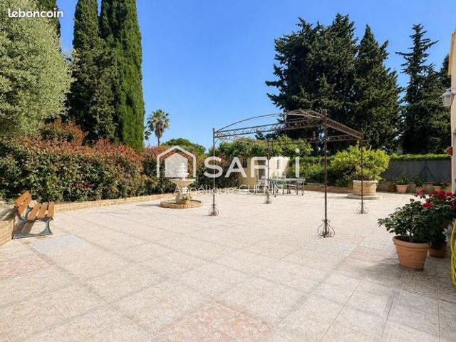 Maison vente à Arrondissement de Toulon, Hyères