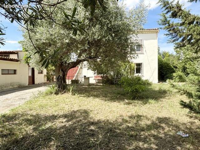 Maison vente à Arles