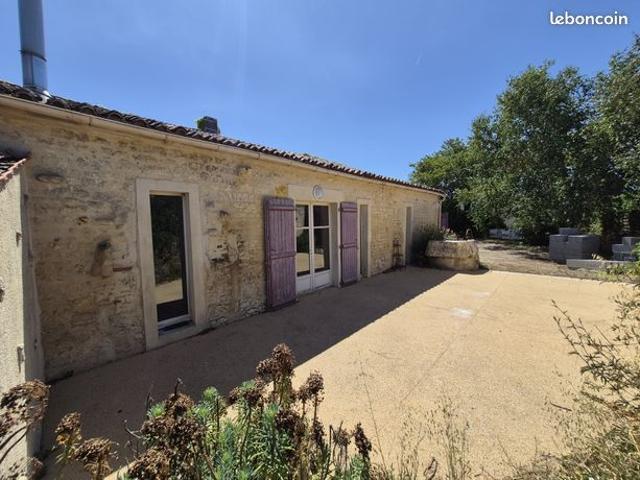 Maison vente à Sainte-Gemme-la-Plaine, Vendée