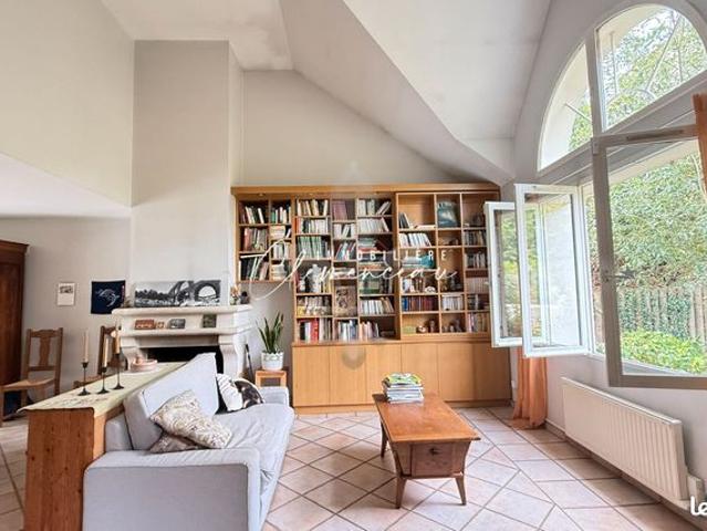 Maison vente à Saint-Germain-en-Laye, Médan