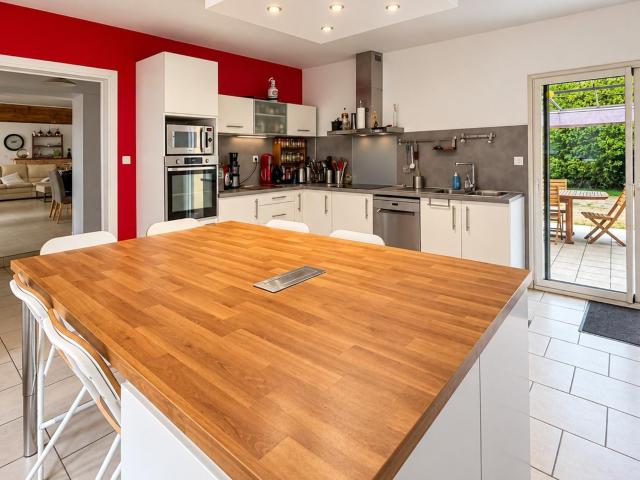 Maison vente à Zone d'Activités du Grand Pin, Changé