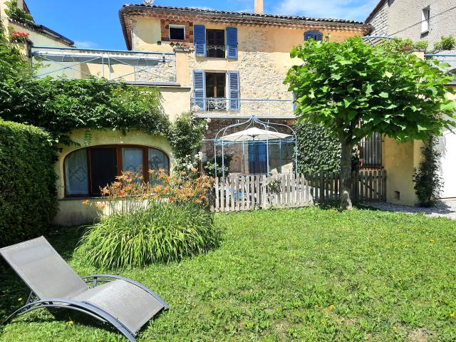 Maison vente à Castellane