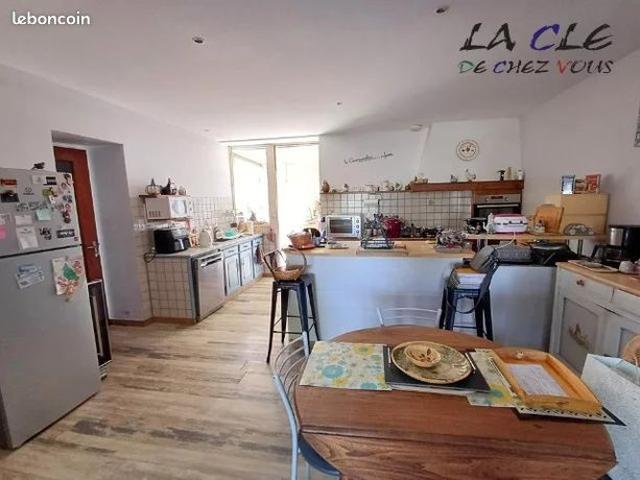Maison vente à Parthenay, Puihardy