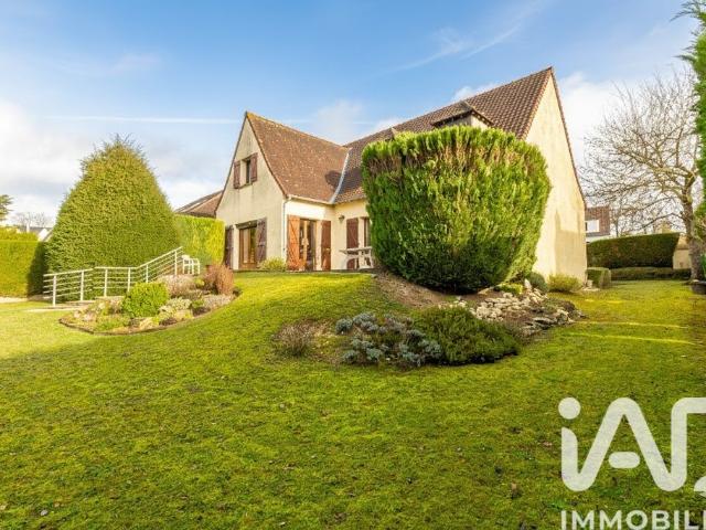 Maison vente à Saint-Germain-en-Laye, Maule