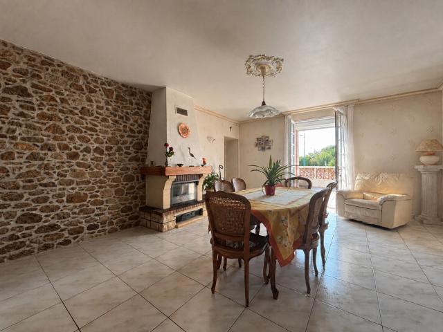 Maison vente à Fontenay-le-Comte, Saint-michel-mont-mercure