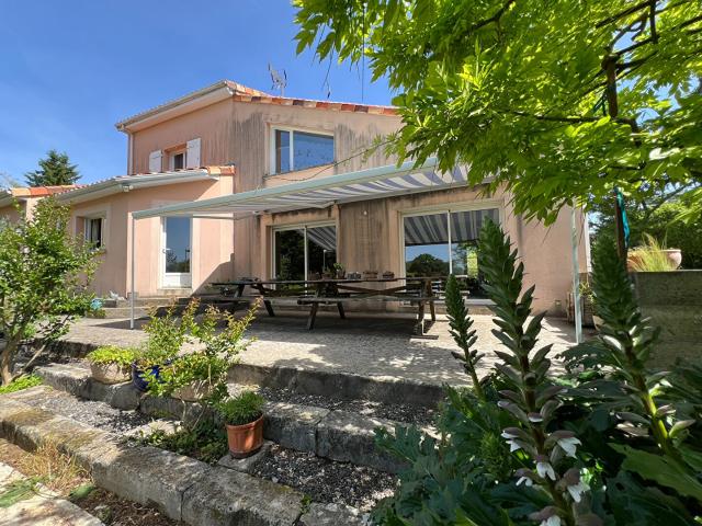 Maison vente à Poitiers, Cissé