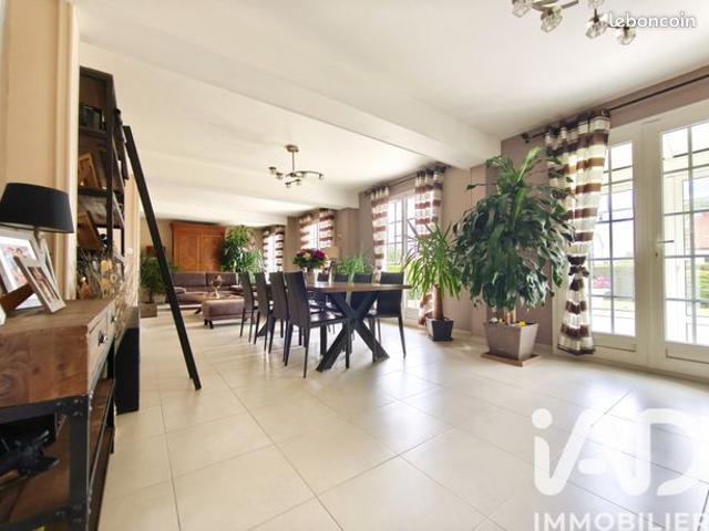 Maison vente à Reims, Caurel