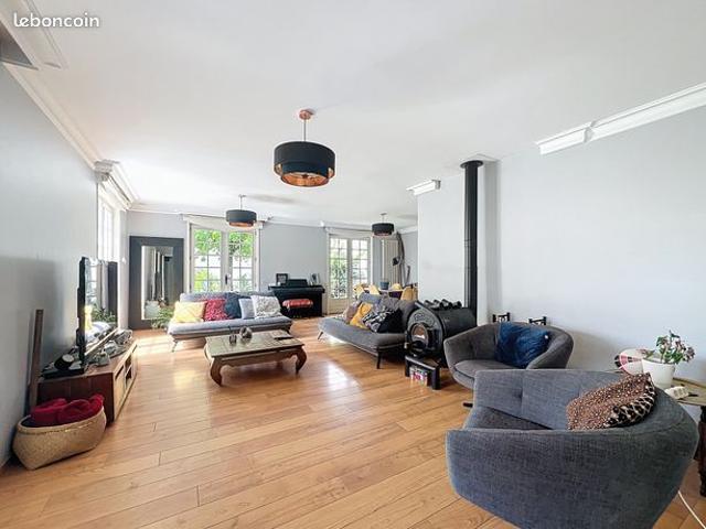 Maison vente à Bourg-en-Bresse, Jassans-riottier