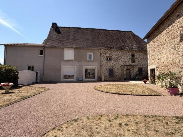 Maison vente à Luclas, Piégut-Pluviers