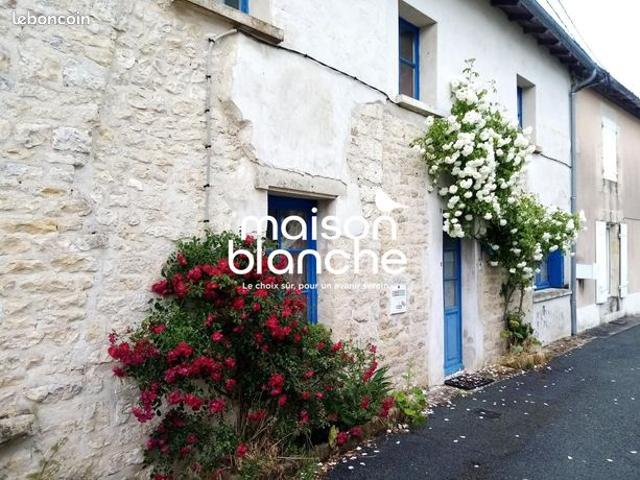 Maison vente à Niort, Pamproux